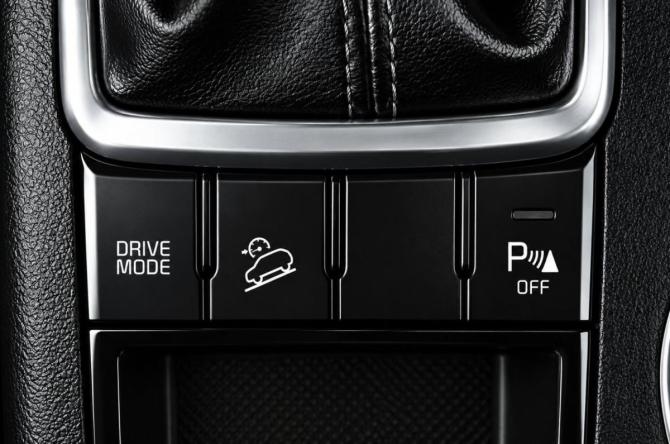 Kia Sportage IV Рестайлинг с пробегом 2019 года, цена 2 279 000 рублей, 76000 км, внедорожник, Автокод Объявления