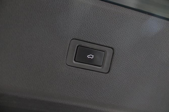 Exeed VX I с пробегом 2022 года, цена 2 915 150 рублей, 67681 км, внедорожник, Автокод Объявления