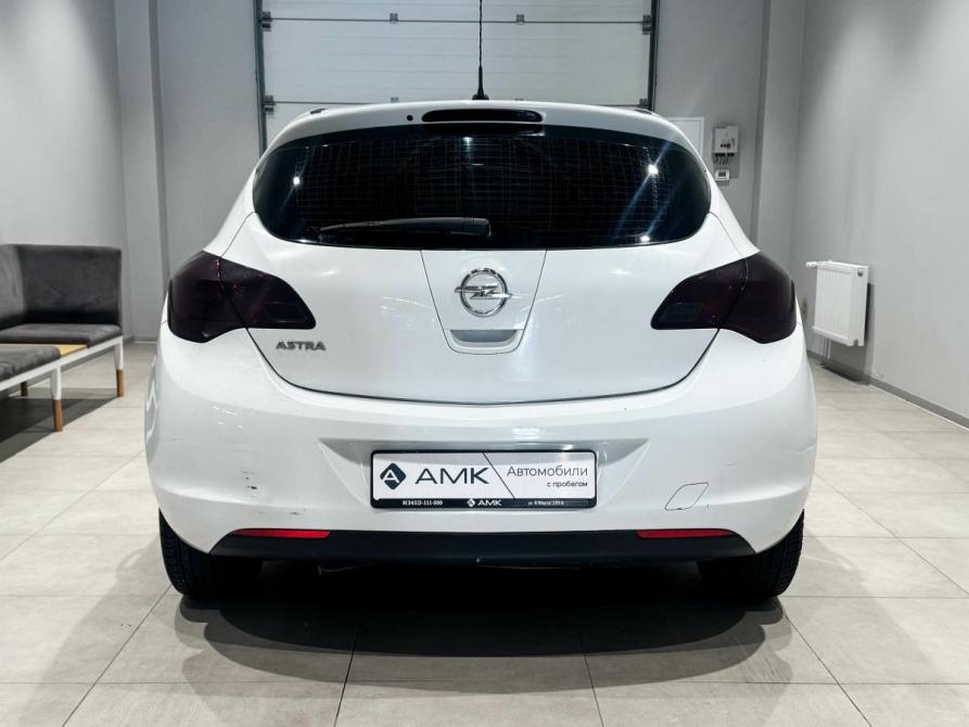 Opel Astra J Екатеринбург  - изображение 8