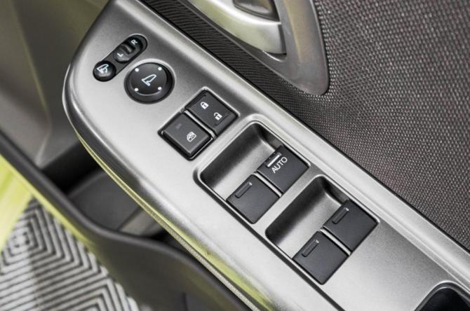 Honda Freed II с пробегом 2017 года, цена 1 639 000 рублей, 86700 км, компактвэн, Автокод Объявления