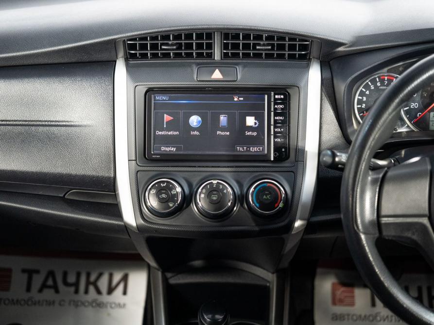 Toyota Corolla XI (E160 E170 E180) Рестайлинг 1 Иркутск  - изображение 11