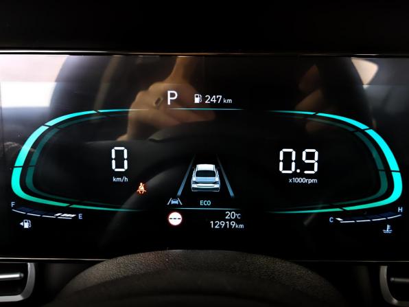 Hyundai Elantra VII (CN7) Рестайлинг с пробегом 2025 года, цена 2 470 000 рублей, 12920 км, седан, Автокод Объявления