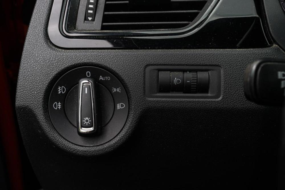Skoda Rapid I Рестайлинг Москва  - изображение 11