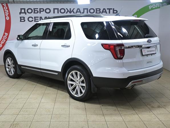 Ford Explorer V Рестайлинг с пробегом 2017 года, цена 2 238 000 рублей, 233795 км, внедорожник, Автокод Объявления