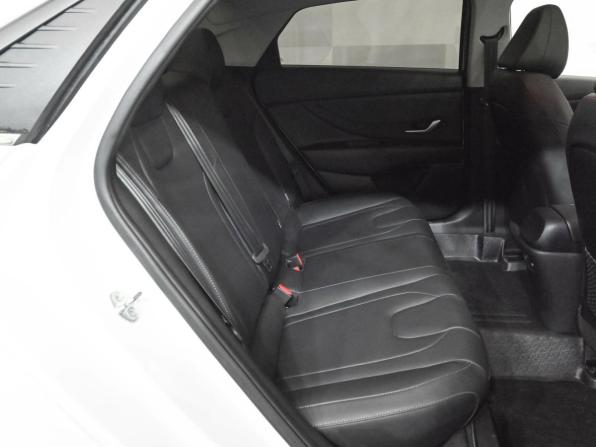 Hyundai Elantra VII (CN7) с пробегом 2021 года, цена 2 050 000 рублей, 52946 км, седан, Автокод Объявления