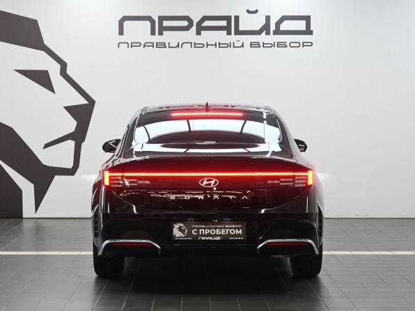 Hyundai Sonata VIII (DN8) Рестайлинг с пробегом 2025 года, цена 4 529 900 рублей, 1739 км, седан, Автокод Объявления