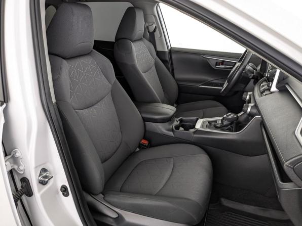Toyota RAV4 V (XA50) с пробегом 2021 года, цена 3 750 000 рублей, 83536 км, внедорожник, Автокод Объявления