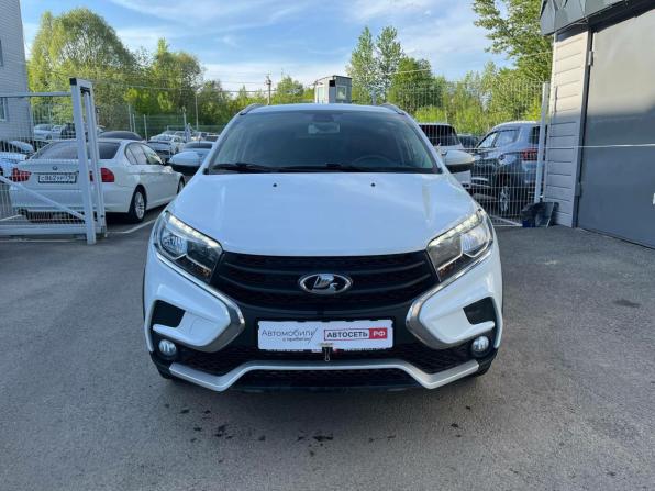 Lada (ВАЗ) XRAY I с пробегом 2018 года, цена 1 115 490 рублей, 58496 км, хэтчбек, Автокод Объявления