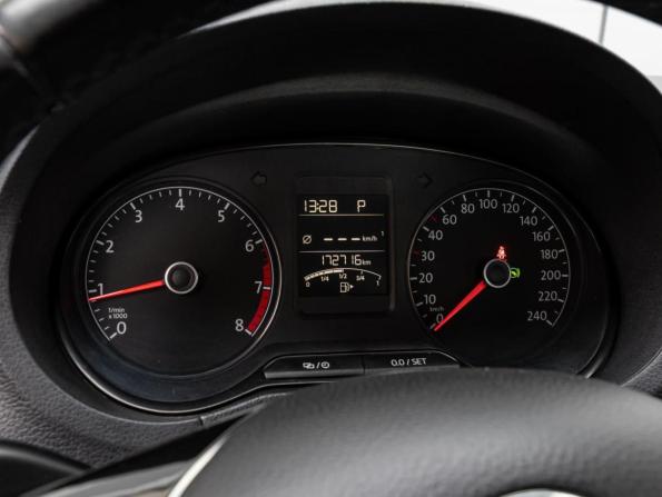Volkswagen Polo V Рестайлинг с пробегом 2016 года, цена 1 190 000 рублей, 172716 км, седан, Автокод Объявления