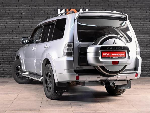 Mitsubishi Pajero IV Рестайлинг 1 с пробегом 2012 года, цена 2 080 000 рублей, 251478 км, внедорожник, Автокод Объявления