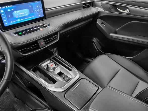 Haval Jolion I с пробегом 2023 года, цена 2 100 000 рублей, 29021 км, внедорожник, Автокод Объявления