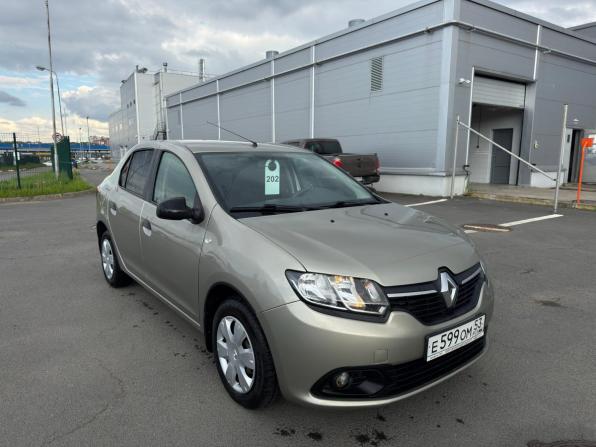 Renault Logan II с пробегом 2017 года, цена 649 000 рублей, 123000 км, седан, Автокод Объявления
