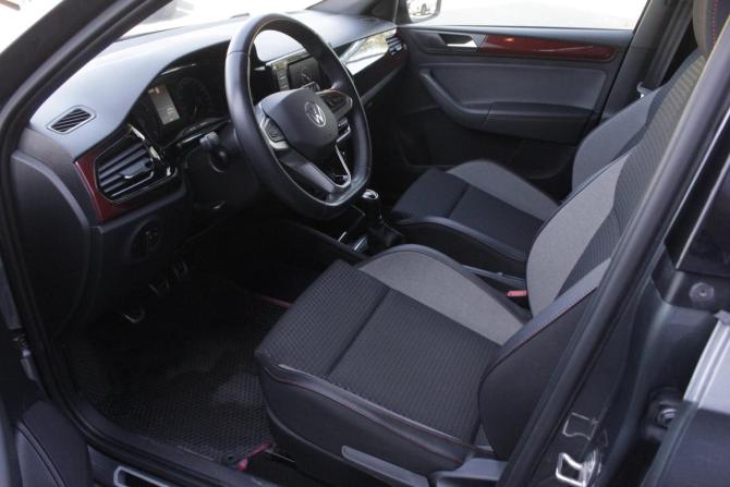 Volkswagen Polo VI с пробегом 2021 года, цена 1 845 000 рублей, 28329 км, лифтбек, Автокод Объявления