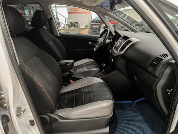 Kia Venga I Рестайлинг с пробегом 2015 года, цена 1 320 000 рублей, 121718 км, минивэн, Автокод Объявления