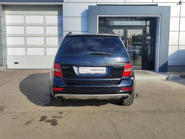 Mercedes-Benz M-Класс II (W164) Рестайлинг с пробегом 2010 года, цена 1 449 000 рублей, 249000 км, внедорожник, Автокод Объявления