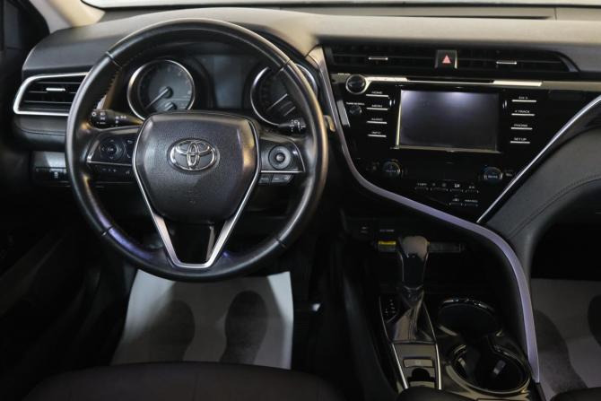 Toyota Camry VIII (XV70) с пробегом 2018 года, цена 2 749 000 рублей, 94600 км, седан, Автокод Объявления