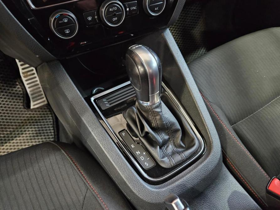 Volkswagen Jetta VI Рестайлинг Вологда  - изображение 16