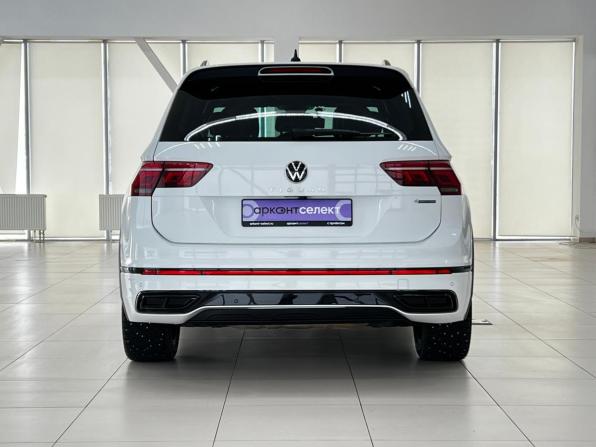 Volkswagen Tiguan II Рестайлинг с пробегом 2021 года, цена 3 250 000 рублей, 171470 км, внедорожник, Автокод Объявления