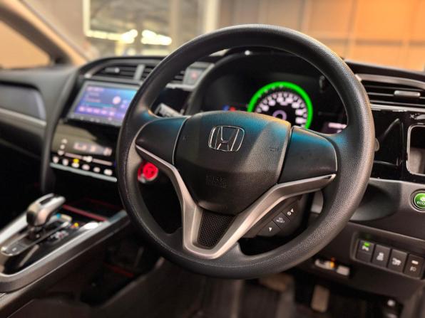 Honda Shuttle II с пробегом 2018 года, цена 1 397 000 рублей, 92150 км, универсал, Автокод Объявления
