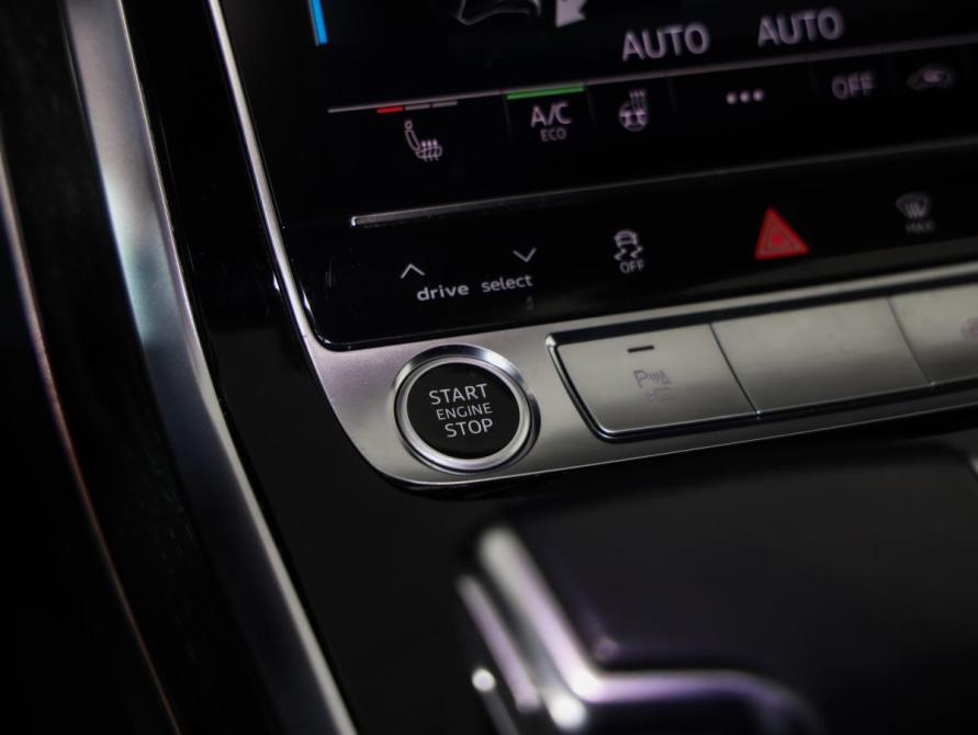Audi Q8 I (4M) Санкт-Петербург  - изображение 19