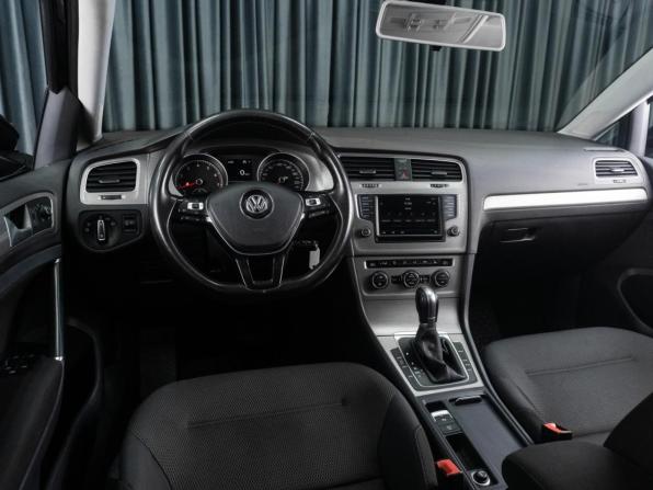 Volkswagen Golf VII с пробегом 2016 года, цена 1 096 000 рублей, 222533 км, хэтчбек, Автокод Объявления