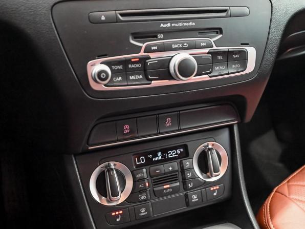 Audi Q3 I (8U) с пробегом 2012 года, цена 1 200 000 рублей, 235255 км, внедорожник, Автокод Объявления