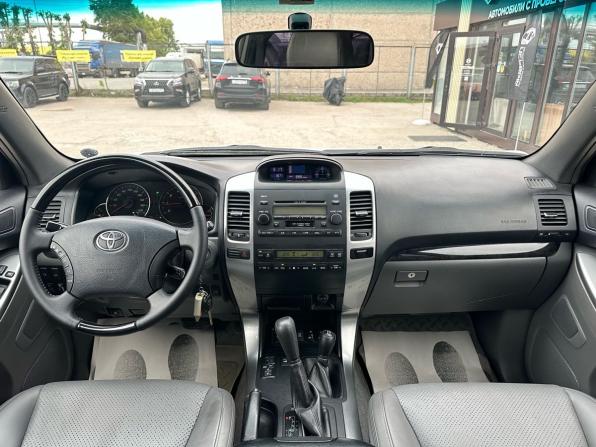 Toyota Land Cruiser Prado 120 Series Рестайлинг с пробегом 2008 года, цена 2 270 000 рублей, 304533 км, внедорожник, Автокод Объявления