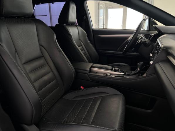 Lexus RX IV с пробегом 2017 года, цена 3 750 000 рублей, 185923 км, внедорожник, Автокод Объявления
