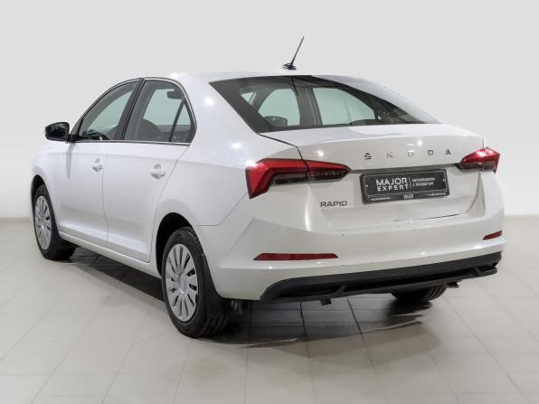 Skoda Rapid II с пробегом 2021 года, цена 1 225 000 рублей, 215521 км, лифтбек, Автокод Объявления