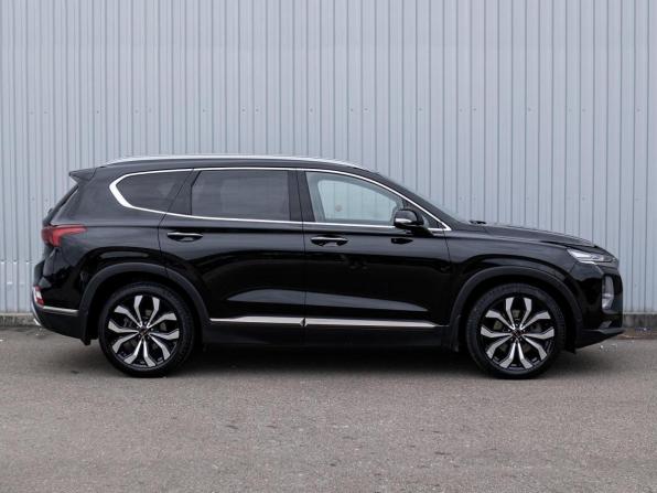 Hyundai Santa Fe IV с пробегом 2019 года, цена 2 950 000 рублей, 143961 км, внедорожник, Автокод Объявления