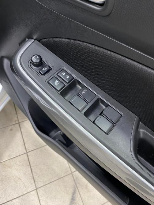 Suzuki Swift V Кемерово  - изображение 7