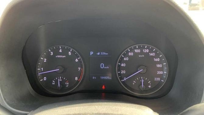 Hyundai Solaris I Рестайлинг с пробегом 2017 года, цена 1 090 000 рублей, 184669 км, седан, Автокод Объявления
