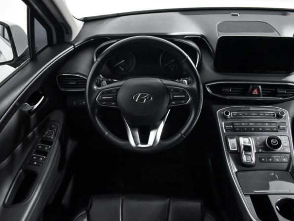 Hyundai Santa Fe IV Рестайлинг с пробегом 2020 года, цена 3 087 315 рублей, 53011 км, внедорожник, Автокод Объявления