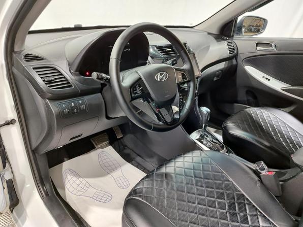 Hyundai Solaris I с пробегом 2014 года, цена 790 000 рублей, 136450 км, седан, Автокод Объявления