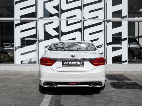 Kia Quoris I с пробегом 2013 года, цена 1 485 000 рублей, 172978 км, седан, Автокод Объявления