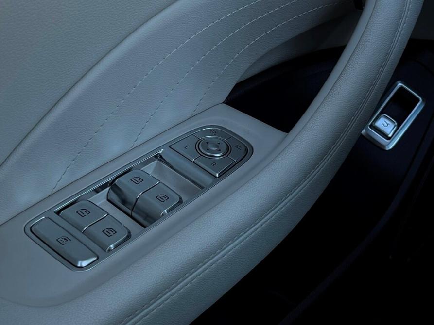 Hongqi H5 II Санкт-Петербург  - изображение 26