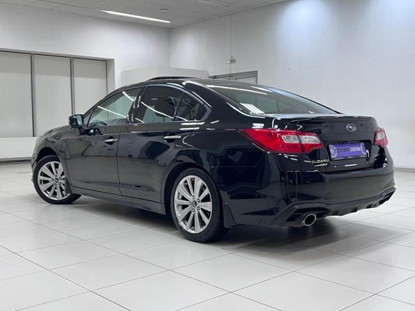 Subaru Legacy VI Рестайлинг с пробегом 2018 года, цена 2 230 000 рублей, 97892 км, седан, Автокод Объявления