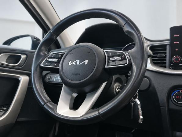 Kia XCeed I с пробегом 2021 года, цена 2 499 000 рублей, 89800 км, хэтчбек, Автокод Объявления