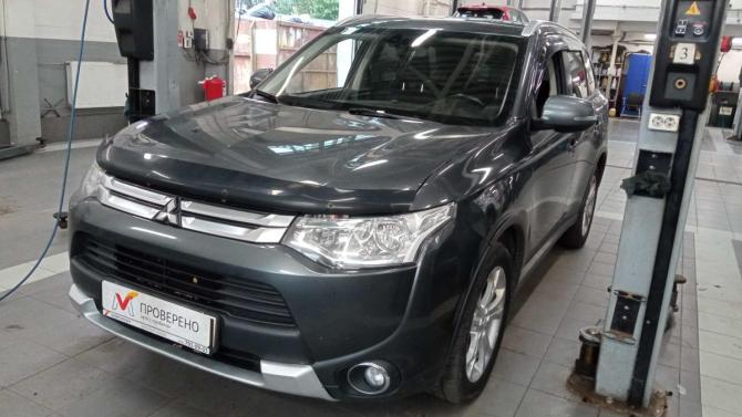Mitsubishi Outlander III Рестайлинг с пробегом 2014 года, цена 1 380 000 рублей, 181097 км, внедорожник, Автокод Объявления