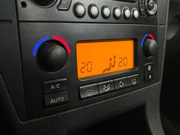 Citroen C4 I Рестайлинг с пробегом 2010 года, цена 369 000 рублей, 252616 км, хэтчбек, Автокод Объявления