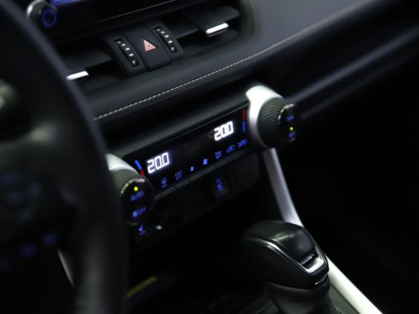 Toyota RAV4 V (XA50) с пробегом 2021 года, цена 3 150 000 рублей, 103148 км, внедорожник, Автокод Объявления