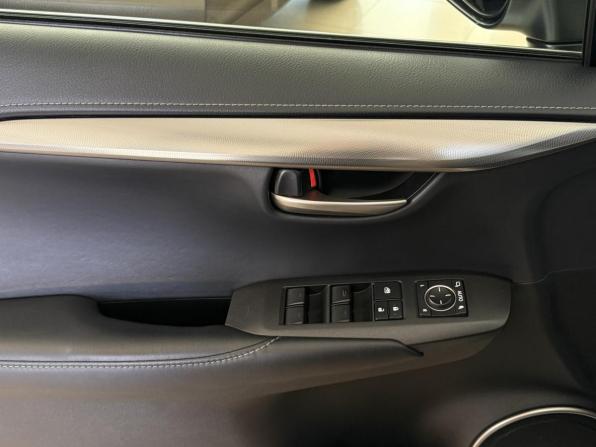 Lexus NX I с пробегом 2016 года, цена 3 150 000 рублей, 61583 км, внедорожник, Автокод Объявления