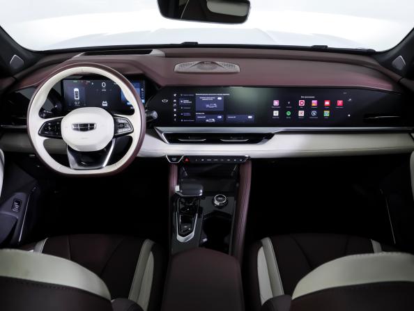 Geely Monjaro I с пробегом 2023 года, цена 3 290 000 рублей, 19300 км, внедорожник, Автокод Объявления