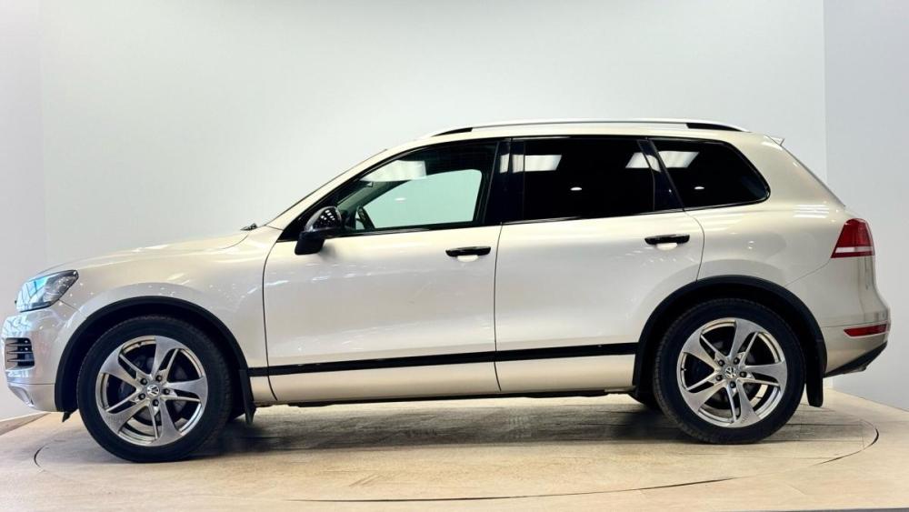 Volkswagen Touareg II Киров  - изображение 2