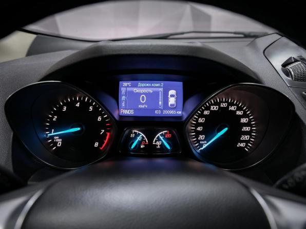 Ford Kuga II с пробегом 2012 года, цена 1 122 000 рублей, 200000 км, внедорожник, Автокод Объявления