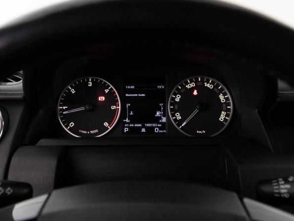 Land Rover Discovery IV Рестайлинг с пробегом 2014 года, цена 2 499 077 рублей, 169193 км, внедорожник, Автокод Объявления