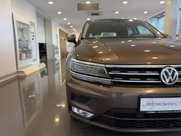 Volkswagen Tiguan II с пробегом 2017 года, цена 2 370 000 рублей, 100528 км, внедорожник, Автокод Объявления
