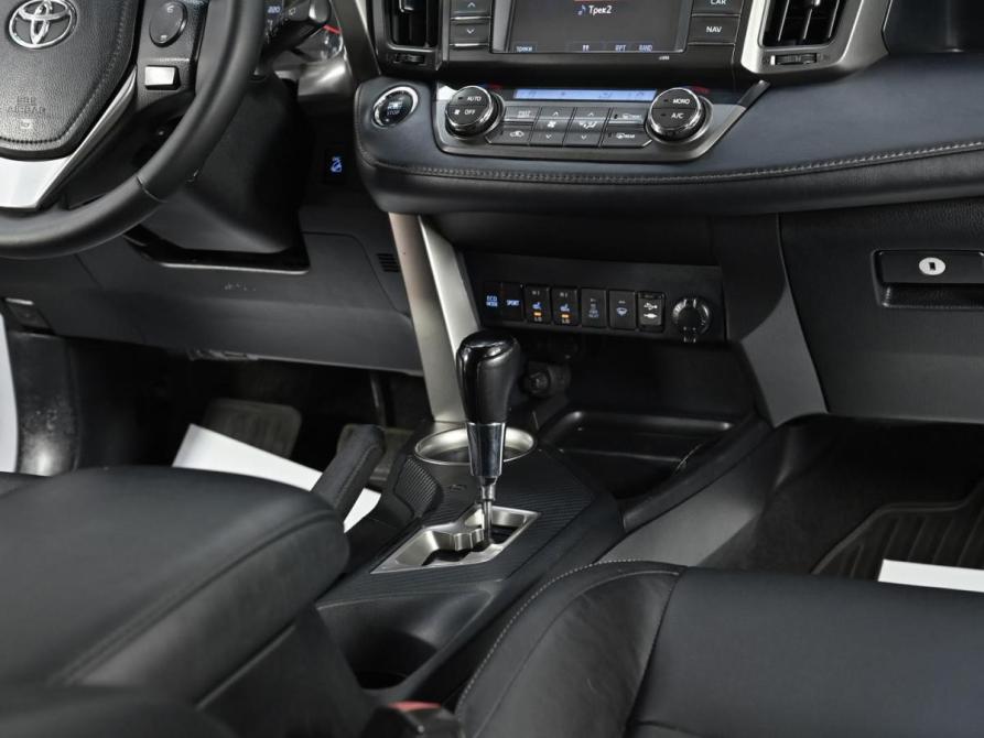 Toyota RAV4 IV (XA40) Москва  - изображение 11