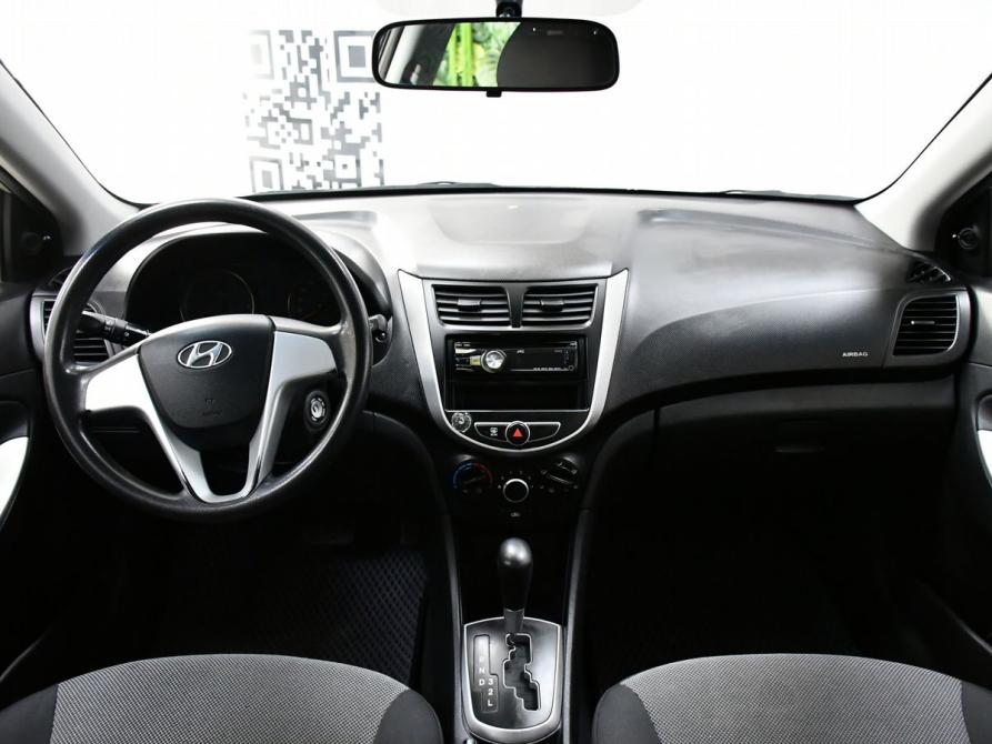 Hyundai Solaris I Новосибирск  - изображение 8