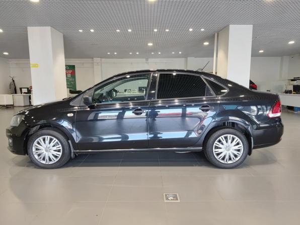 Volkswagen Polo V Рестайлинг с пробегом 2018 года, цена 1 155 000 рублей, 140397 км, седан, Автокод Объявления